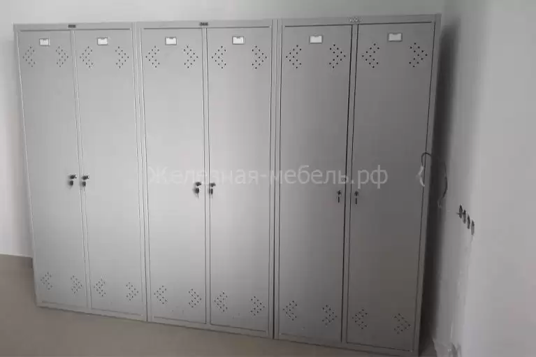 Шкафы для одежды серии LS в офис г. Новосибирск